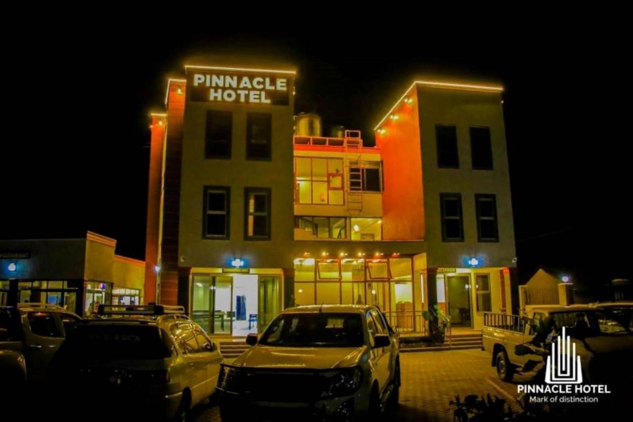 Pinnacle Hotel Mbarara Luaran gambar