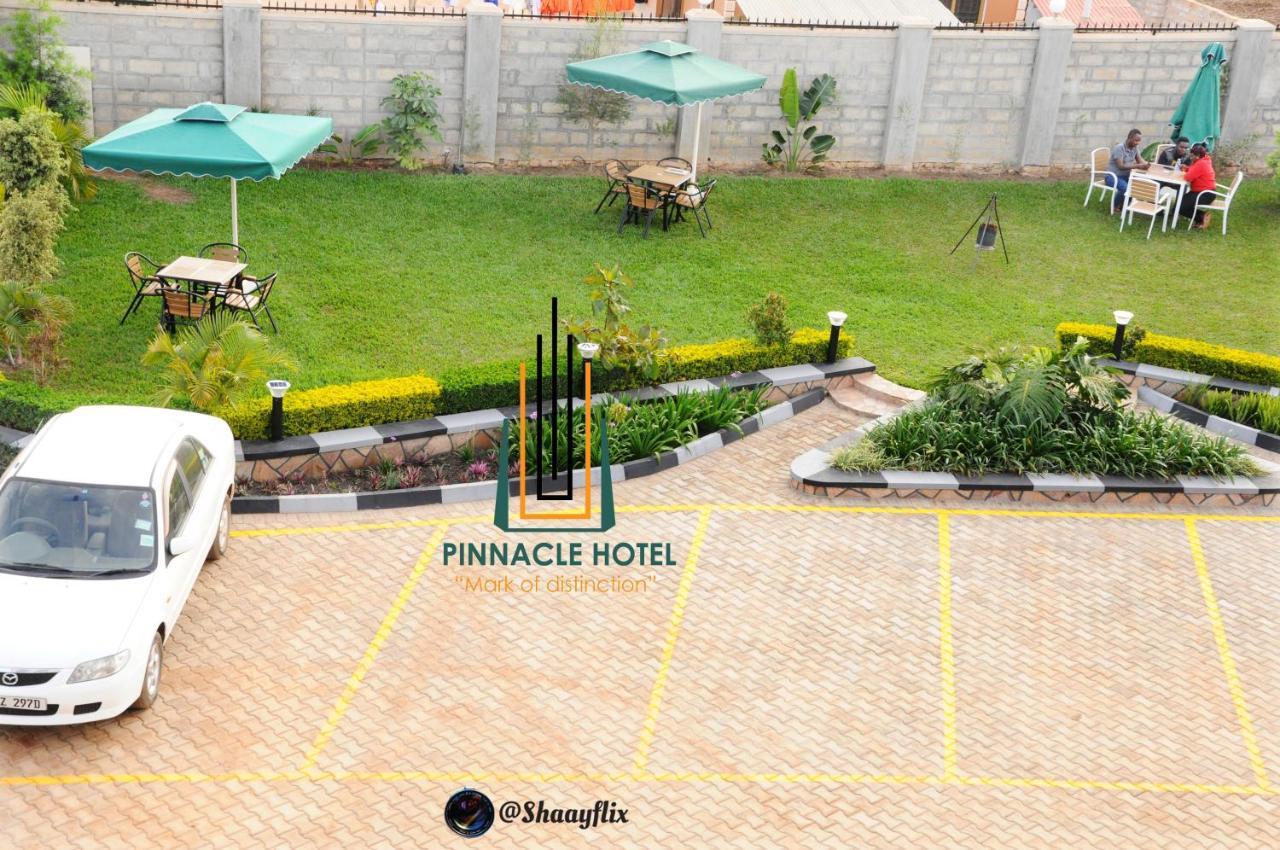 Pinnacle Hotel Mbarara Luaran gambar